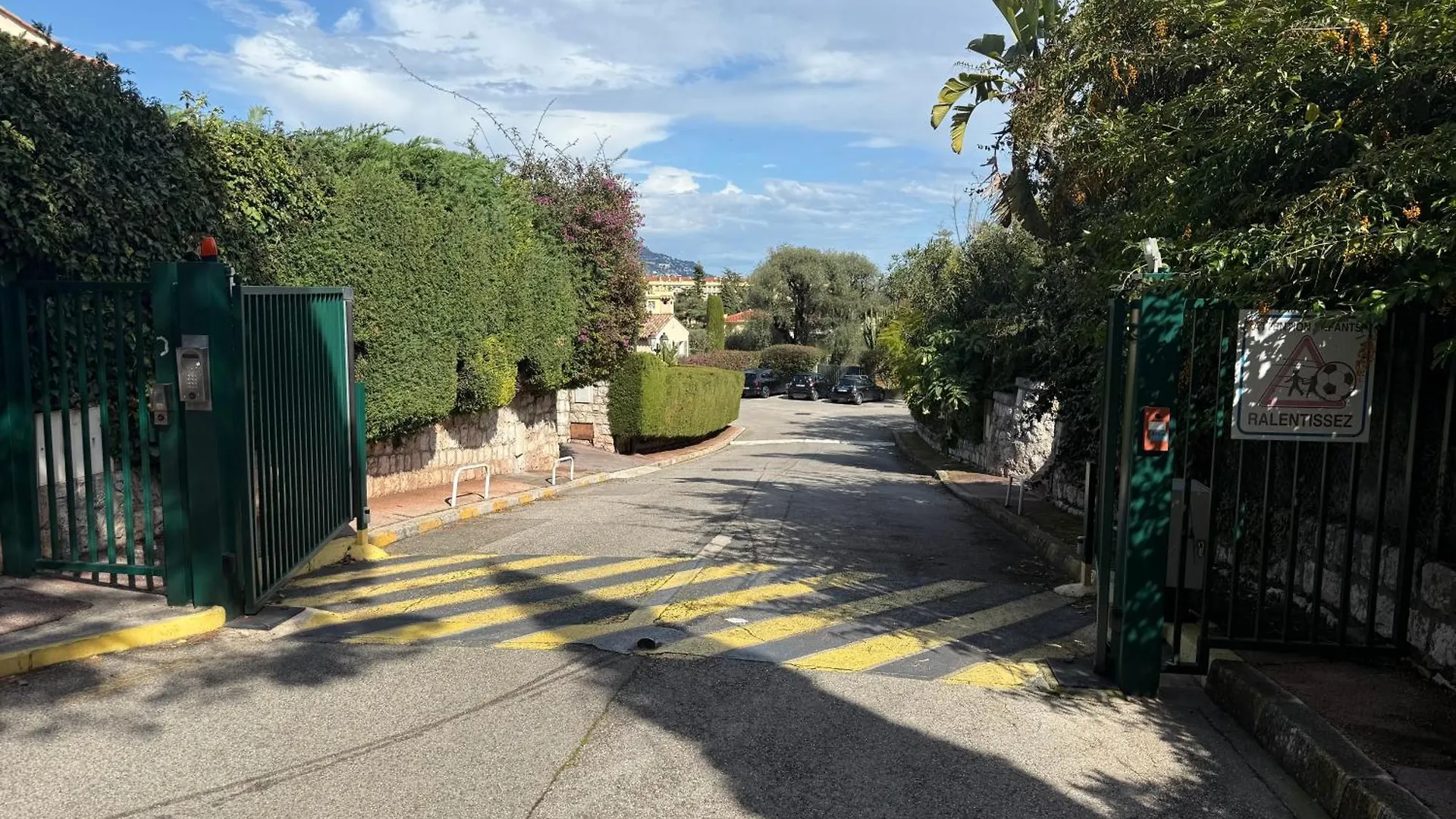 Appartement Studio calme à deux pas de la mer avec jardin et parking privé Beaulieu-sur-Mer